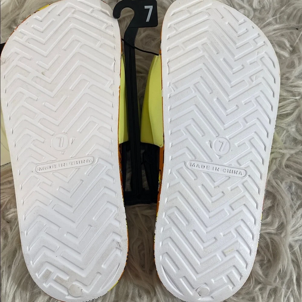 Naruto Men's Slide Sandals Ramen Noodle Soup Size 7 NEW - Picture 5 of 9